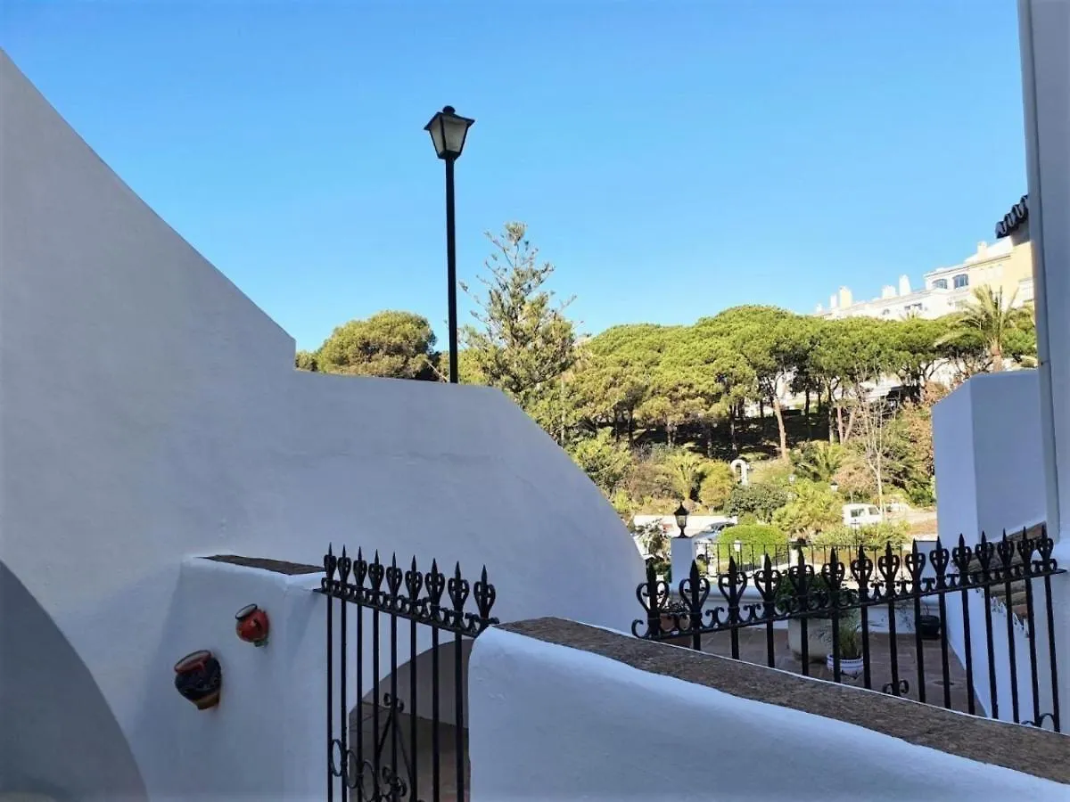 Apartament E22 Cabopino Marbella 0*,  Hiszpania