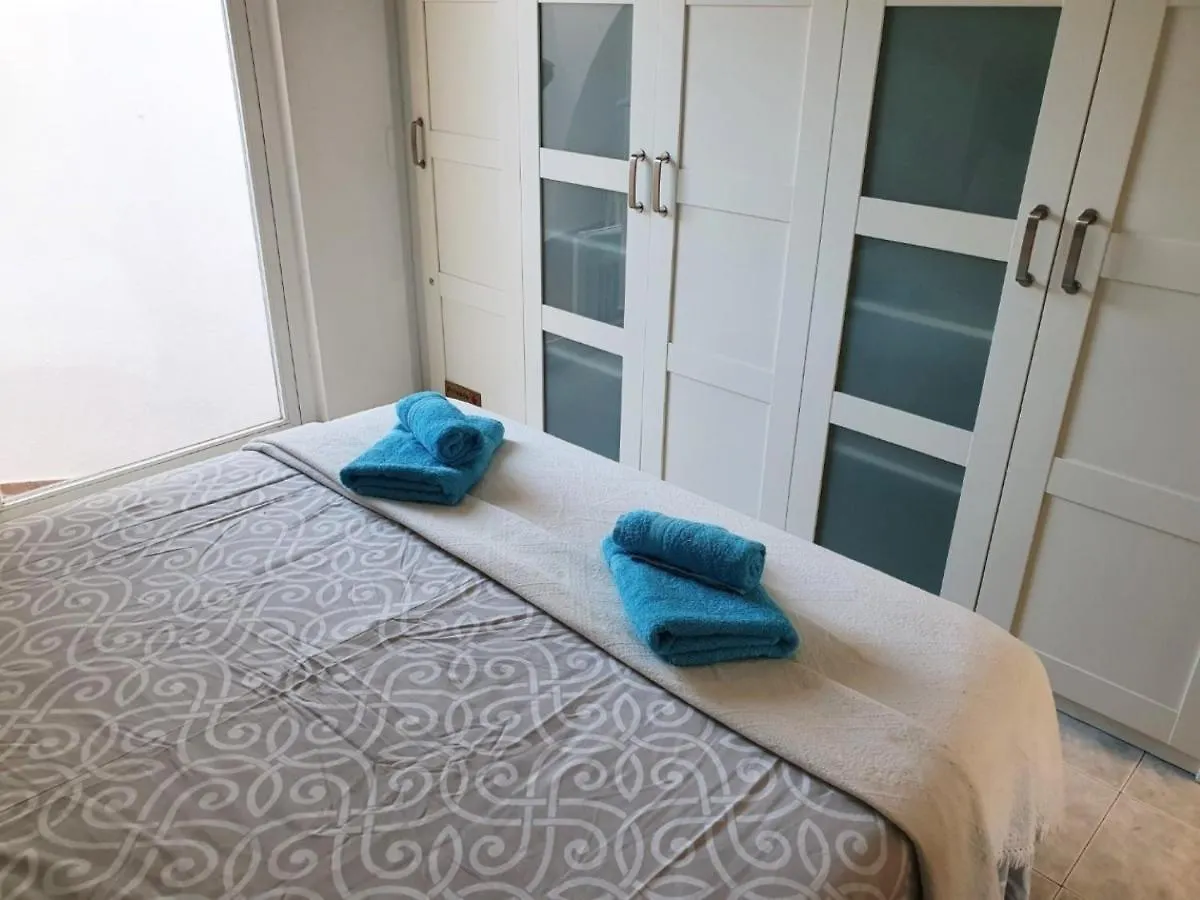 E22 Cabopino Lejlighed Marbella