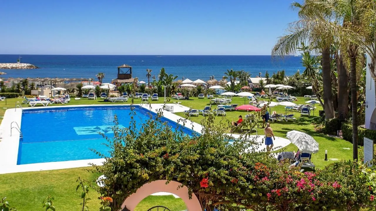 E22 Cabopino Lejlighed Marbella